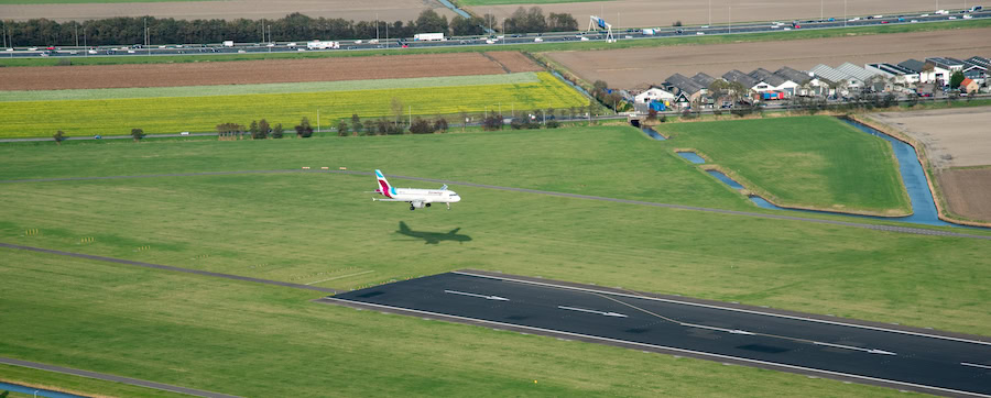 Header-landend-vliegtuig